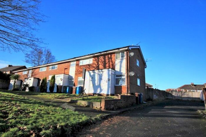 2 Bedroom Flat To Rent In Silverdale Road, Orrell, Wigan, WN5
