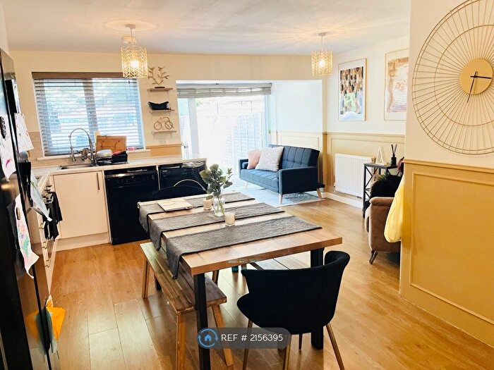 5 Bedroom Terraced House To Rent In Ulcombe Gardens, Canterbury, CT2