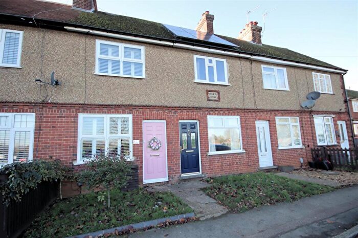 2 Bedroom Terraced House For Sale In Luton Road, Toddington, Dunstable, LU5