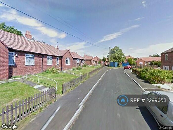 3 Bedroom Semi-Detached House To Rent In Throstle Street, Leeds, LS10