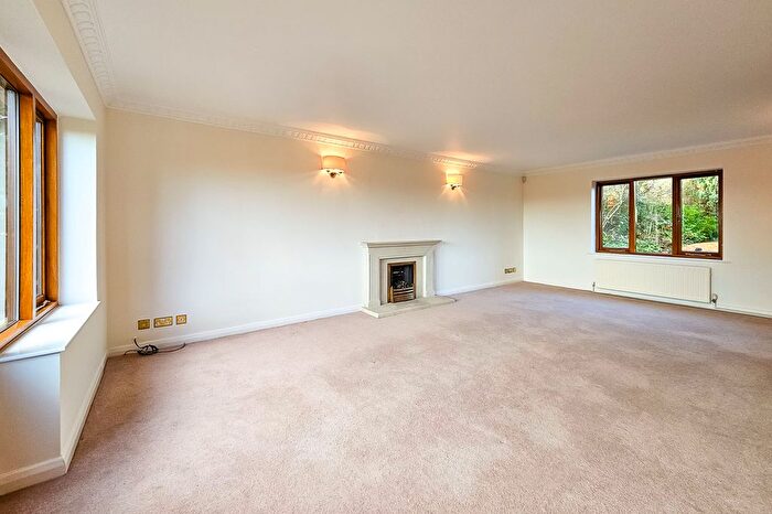 5 Bedroom Detached House To Rent In Back Lane, Sicklinghall, LS22