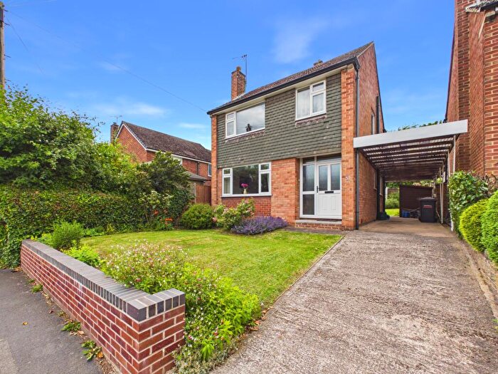 3 Bedroom Detached House For Sale In Fairway Crescent, Allestree, DE22