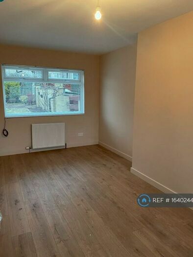 2 Bedroom Terraced House To Rent In Balgarthno Place, Dundee, DD2