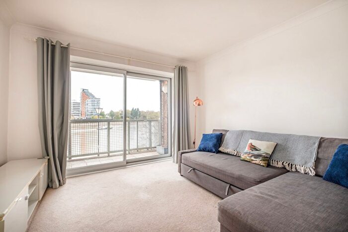 1 Bedroom Flat For Sale In Ranelagh Gardens, London, SW6