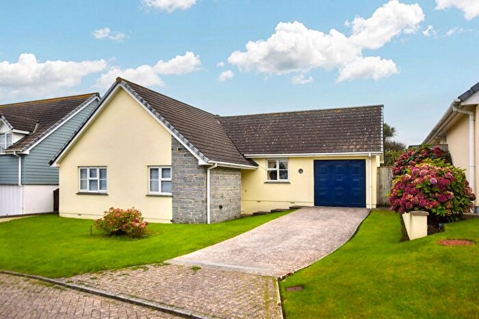 3 Bedroom Bungalow To Rent In Upton Meadows, Lynstone, Bude, EX23