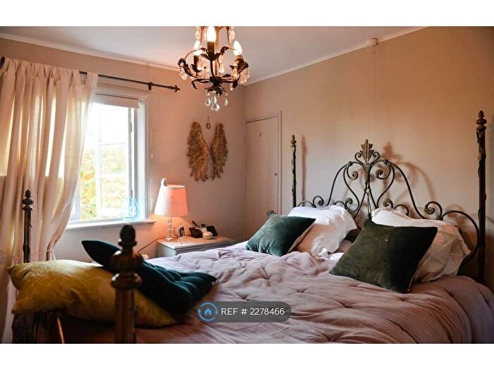 2 Bedroom Detached House To Rent In Pitville Near Clarence Square, Cheltenham, GL50