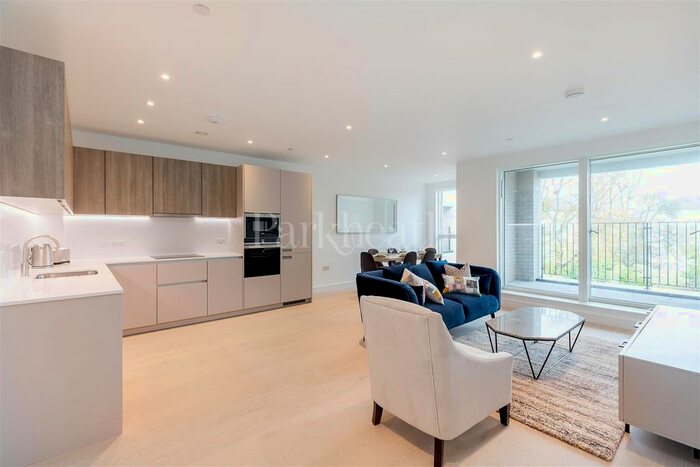 2 Bedroom Flat To Rent In The Avenue, Queens Park, NW6