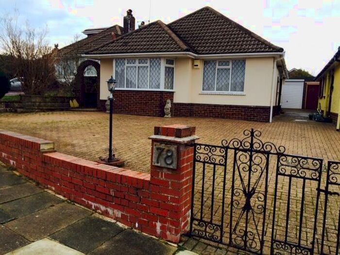 4 Bedroom Bungalow To Rent In Fernwood Rise, Brighton, BN1