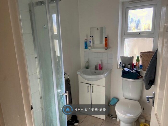 Studio To Rent In Stanmore Road, Birmingham, B16