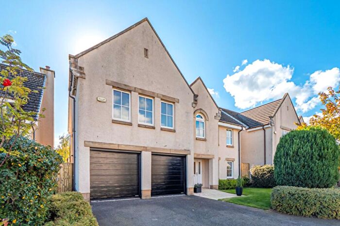 5 Bedroom Detached House For Sale In Cant Crescent, St. Andrews, Fife, KY16