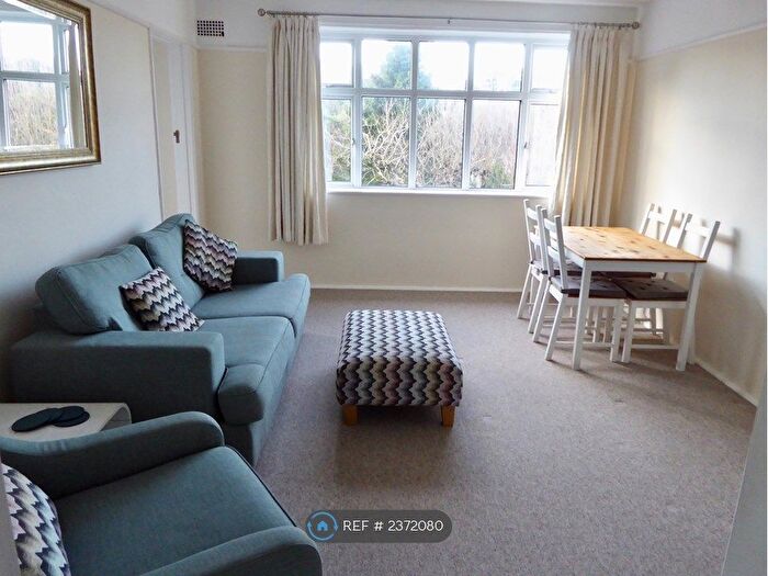 2 Bedroom Flat To Rent In Bodorgan Road, Bournemouth, BH2