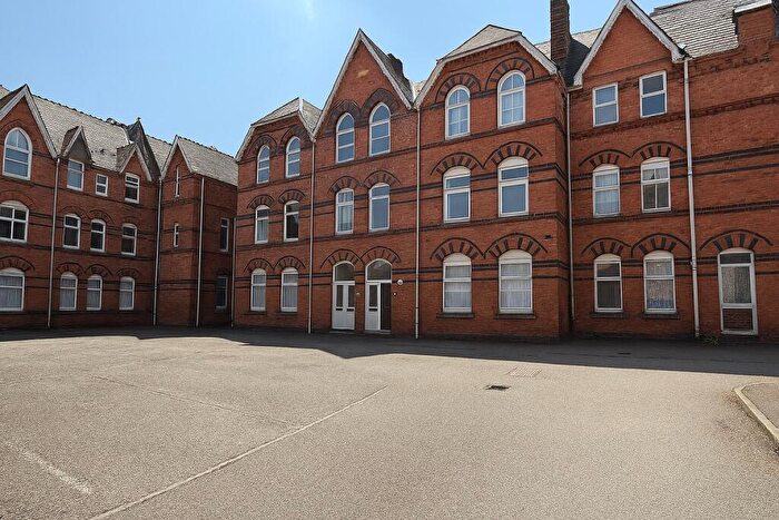 1 Bedroom Flat To Rent In Grosvenor Gate, Leicester, LE5