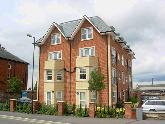 2 Bedroom Flat To Rent In Bath Road, Swindon, SN1