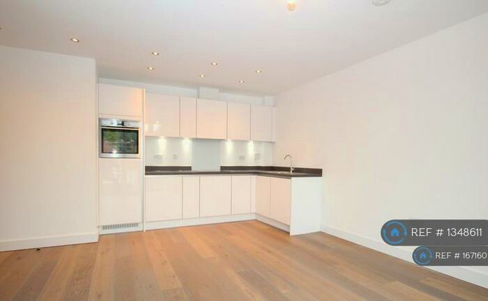 1 Bedroom Flat To Rent In Berwick House, Orpington, BR6