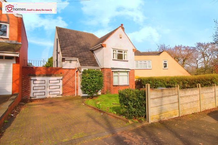 3 Bedroom Detached House To Rent In Walhouse Road, Walsall, WS1