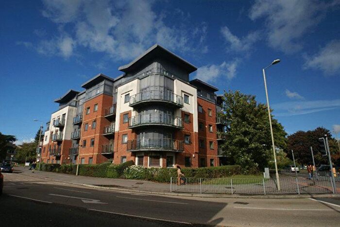2 Bedroom Flat To Rent In Bridge Street, Andover, SP10