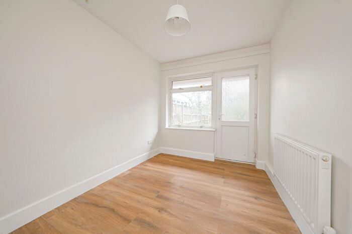 3 Bedroom Terraced House For Sale In Savay Close, Denham Green, Uxbridge, UB9