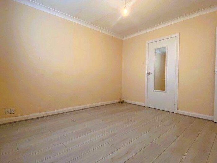 1 Bedroom Flat To Rent In Vale Road, Lancaster, LA1