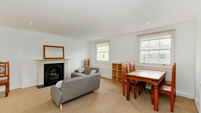 2 Bedroom Flat To Rent In Balcombe Street, Marylebone, London, NW1