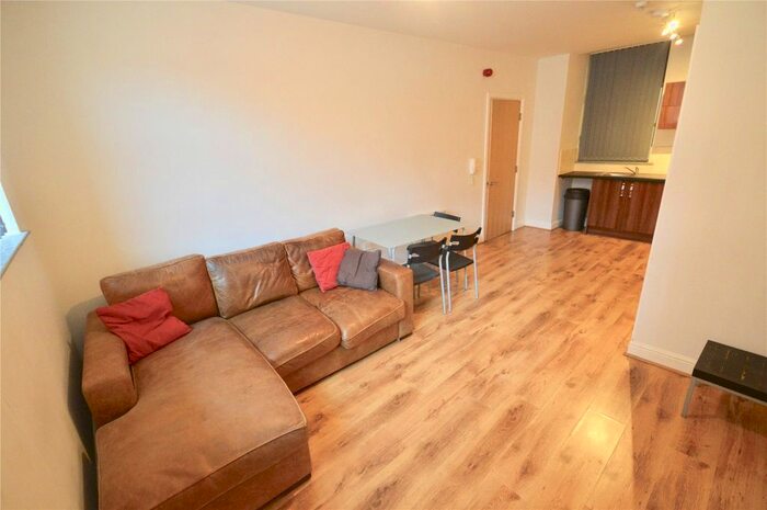 1 Bedroom Flat To Rent In Upper Allen Street, Sheffield, South Yorkshire, Uk, S3