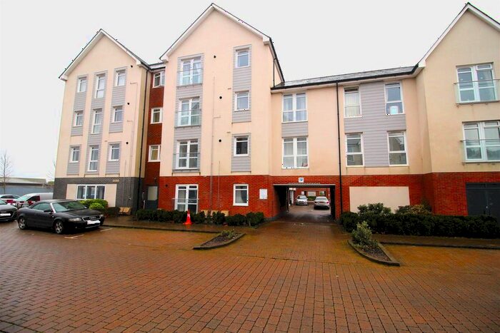 Studio To Rent In Adams Close, Poole, BH15