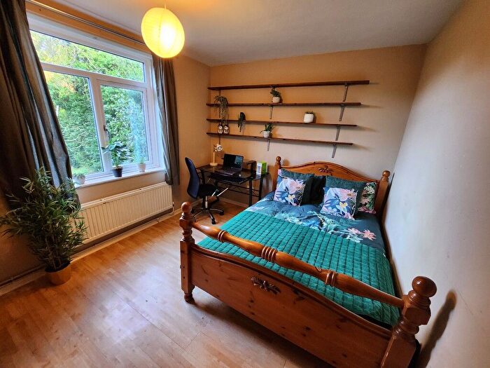 4 Bedroom Semi-Detached House To Rent In Wilberforce Road, Norwich, NR5