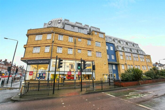 3 Bedroom Flat To Rent In Bluepoint Court, Station Road, Harrow, HA1