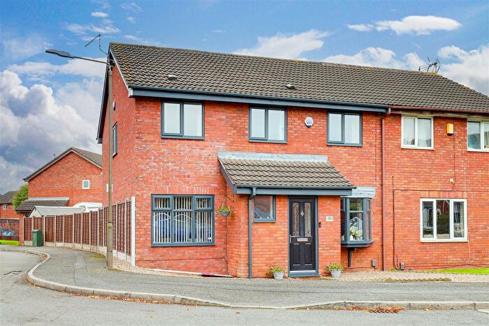 5 Bedroom Semi-Detached House For Sale In Leicester Street, Long Eaton, Derbyshire, NG10