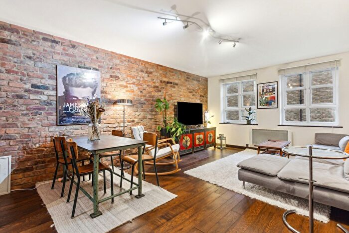 2 Bedroom Flat To Rent In Fuller Close, Brick Lane, E2