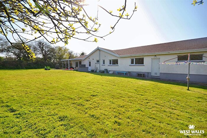 5 Bedroom Detached Bungalow For Sale In Blaenporth, Cardigan, SA43
