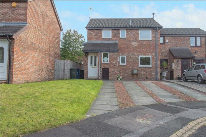 1 Bedroom Flat To Rent In Stuart Court, Newcastle Upon Tyne, NE3