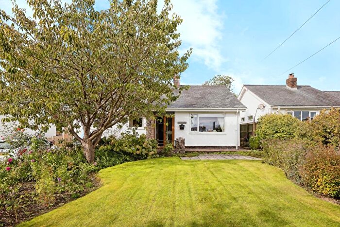 3 Bedroom Bungalow For Sale In Ffordd Y Llan, Cilcain, Mold, Flintshire, CH7