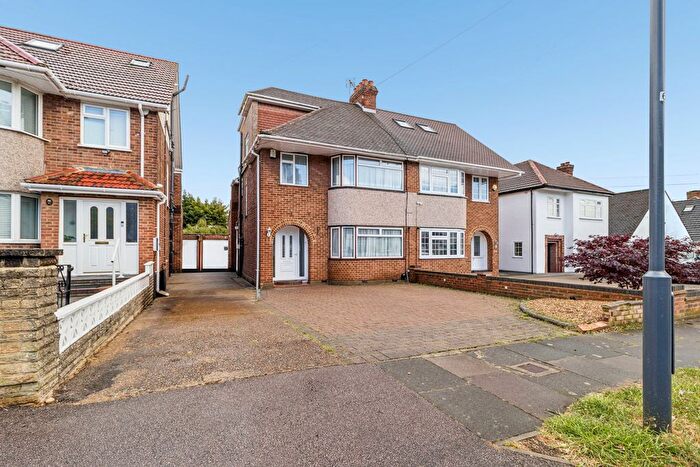 4 Bedroom Semi Detached House For Sale In East Towers, Pinner, HA5
