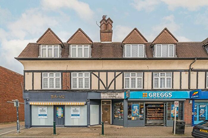 2 Bedroom Flat To Rent In Richmond Road, Kingston Upon Thames, KT2