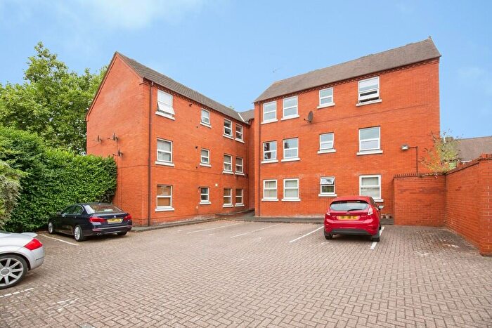2 Bedroom Apartment For Sale In Long Street, Atherstone, CV9