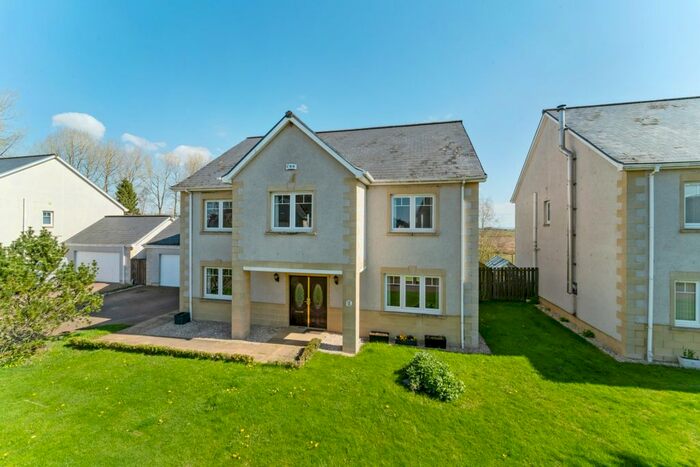 5 Bedroom Detached House For Sale In Millglen Drive, Tibbermore, Perthshire, PH1