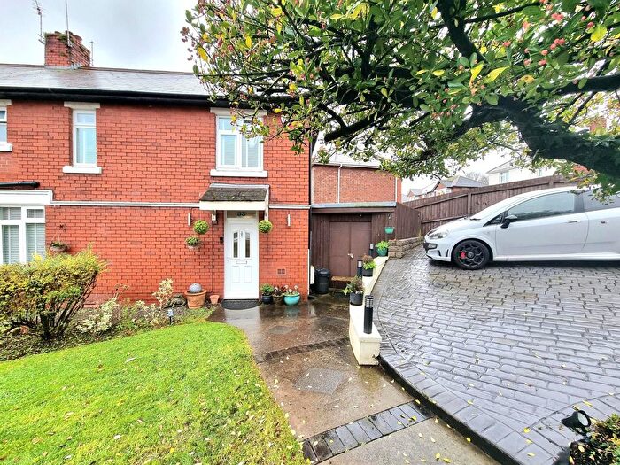 3 Bedroom Semi Detached House For Sale In College Road, Barry, CF62