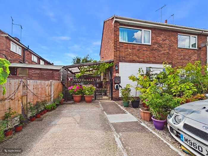 3 Bedroom Semi Detached House For Sale In Churchbalk Lane, Pontefract, WF8