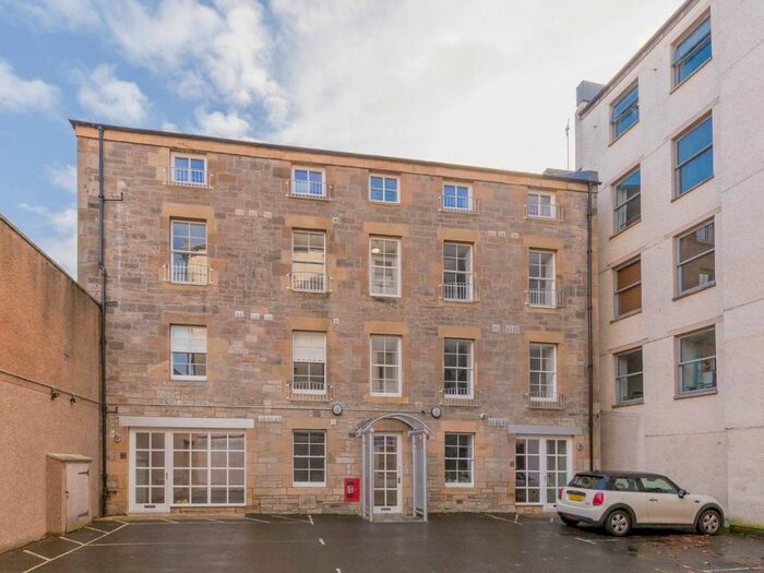 2 Bedroom Flat To Rent In Maritime Lane, The Shore, Leith, EH6