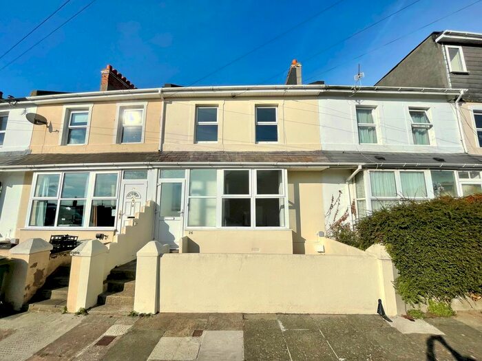 4 Bedroom Terraced House To Rent In Dunmere Road, Torquay, TQ1