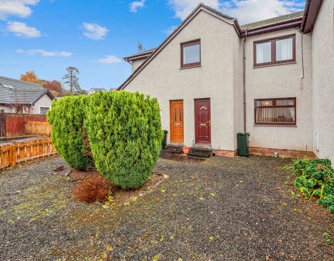 1 Bedroom Apartment For Sale In Graham Court, Bankfoot, Perthshire, PH1