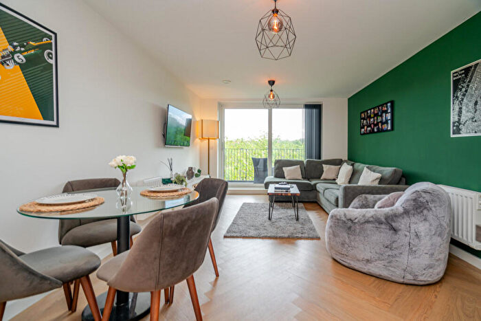 1 Bedroom Apartment For Sale In Canal Street, Campbell Wharf, Milton Keynes, MK9