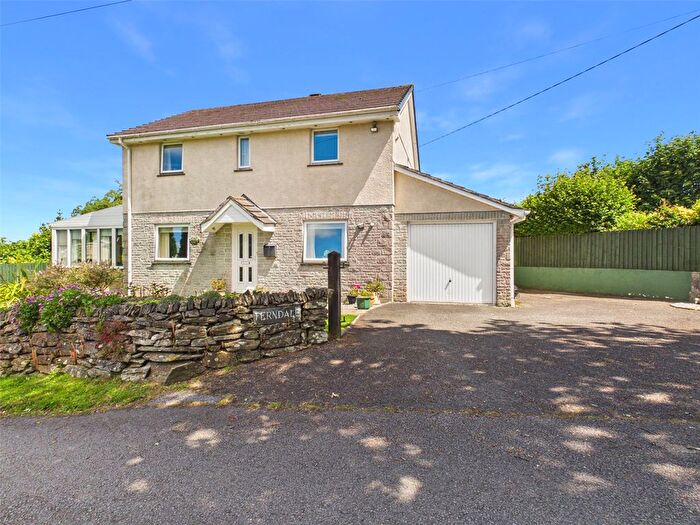 4 Bedroom Detached House For Sale In Lower Downgate, Callington, Cornwall, PL17