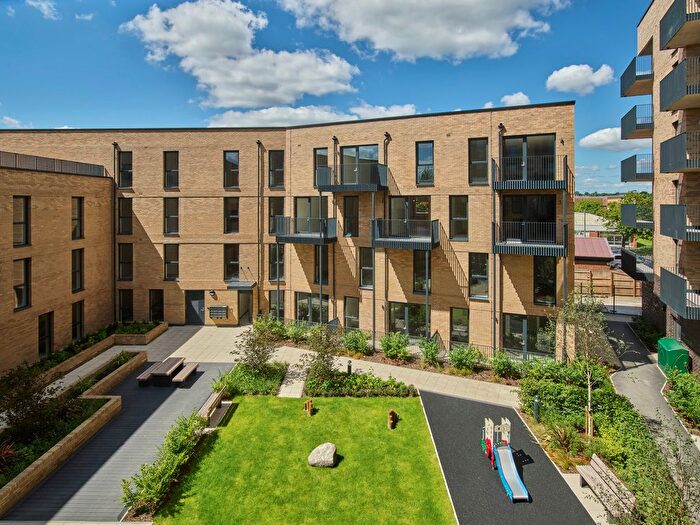 1 Bedroom Flat For Sale In " Bedroom Apartment" At Manford Way, Chigwell, IG7