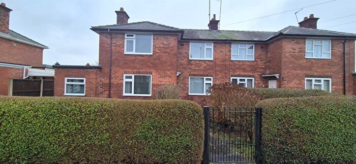 3 Bedroom Semi Detached House For Sale In Rose Gardens, Little Neston, Neston, CH64