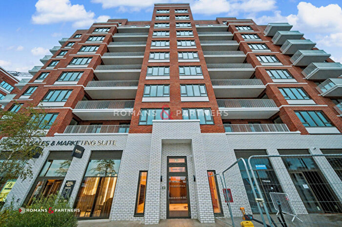 2 Bedroom Apartment To Rent In Lombard Square, Plumstead, SE28