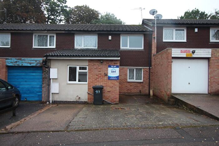 4 Bedroom House To Rent In Champion Close, Leicester, LE5