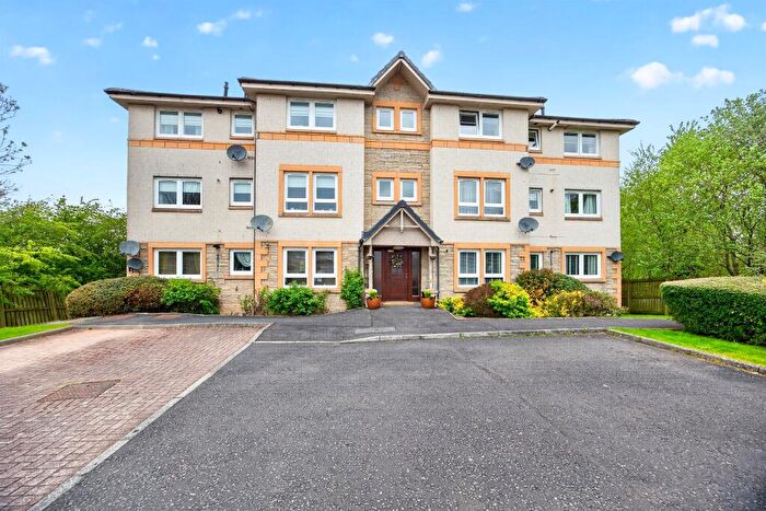 2 Bedroom Flat For Sale In Mccardle Way, Newmains, Wishaw, ML2