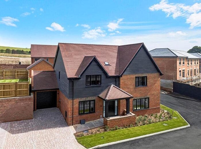 3 Bedroom Semi-Detached House For Sale In Skylarks, Rottingdean, BN2