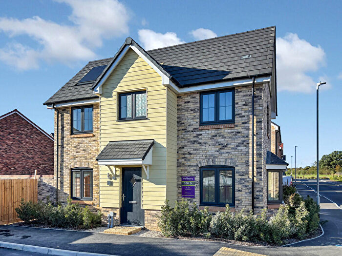 3 Bedroom Detached House For Sale In The Willows, Kennett, CB8